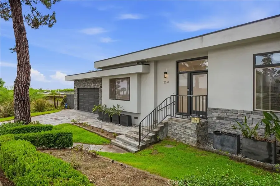 2637 N Mountain Avenue, Claremont, CA 91711 - #3
