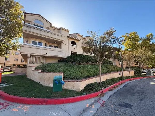 19838 Sandpiper Place #65, Newhall, CA 91321