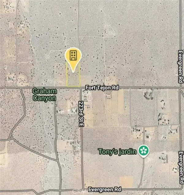 233 Fort Tejon, Llano, CA 93544