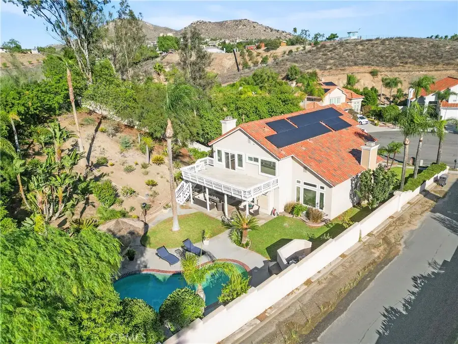 1110 La Salle, Corona, CA 92879 - #3