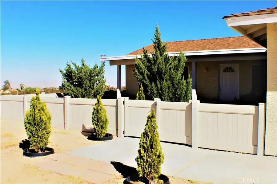 623 Bonita Avenue, Landers, CA 92285 - Image #3