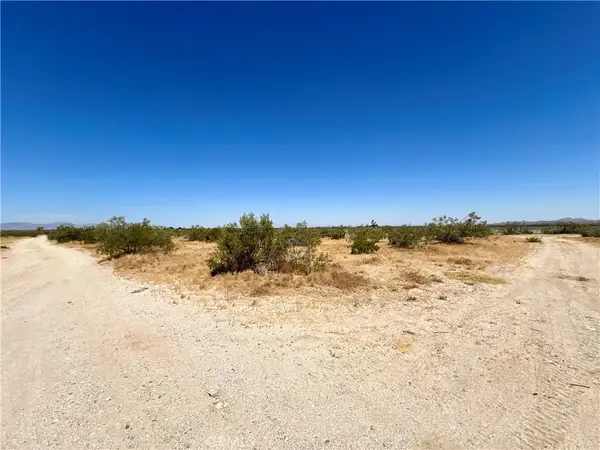 120 E Avenue T-8, Pearblossom, CA 93553