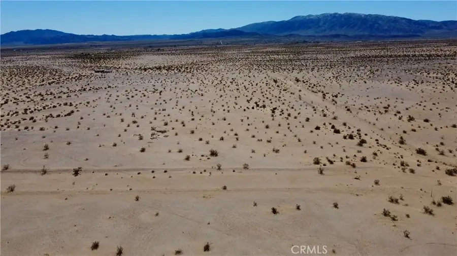 6 Topaz, Twentynine Palms Yucca Valley, CA 92277 - Image #3