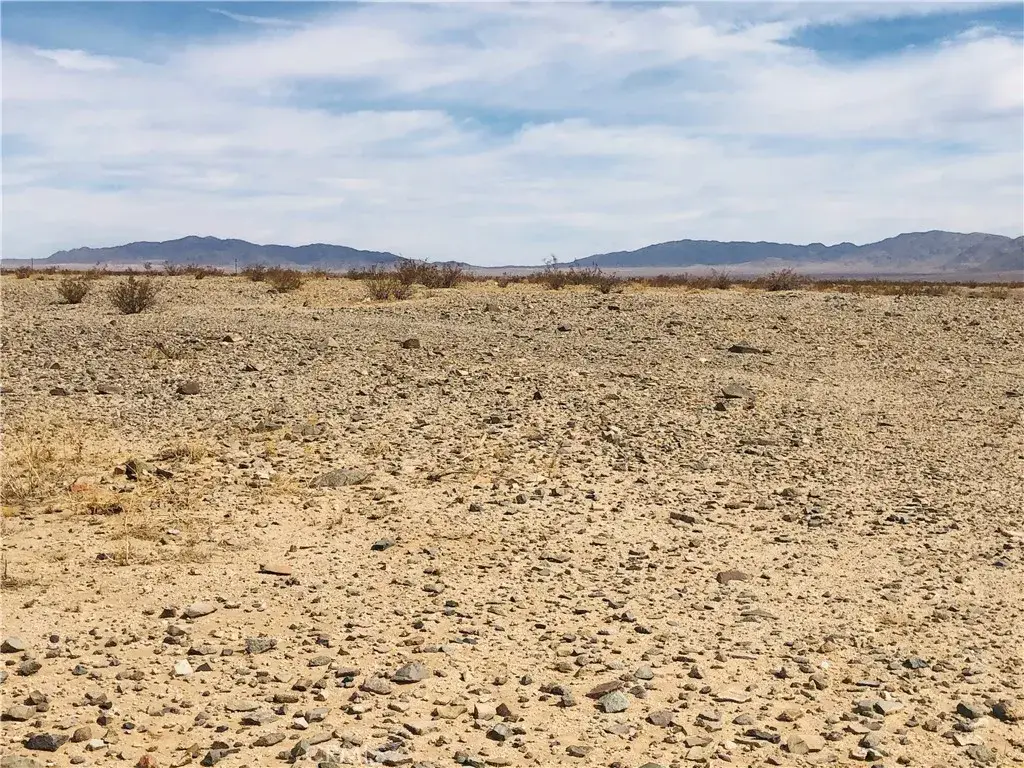 5 Raymond, Twentynine Palms, CA 92277 - #1