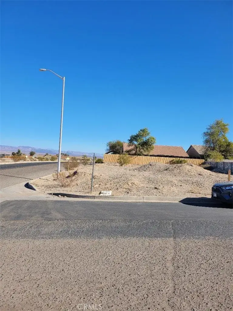 2207 Casa Loma, Needles, CA 92363 - #2