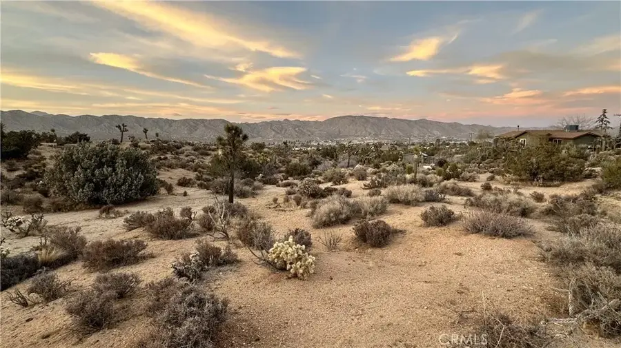 55370 Bunny, Yucca Valley, CA 92284 - Image #2