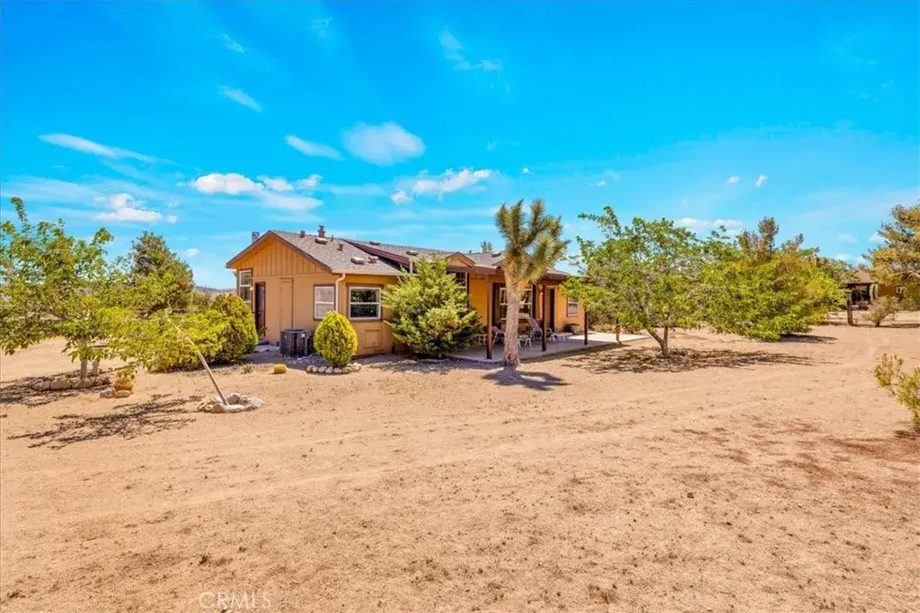 5175 Tom Mix Road, Pioneertown, CA 92268 - Image #1