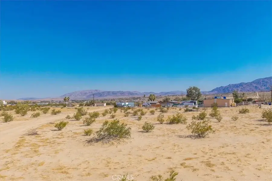 73300 Raymond, Twentynine Palms, CA 92277 - Image #2