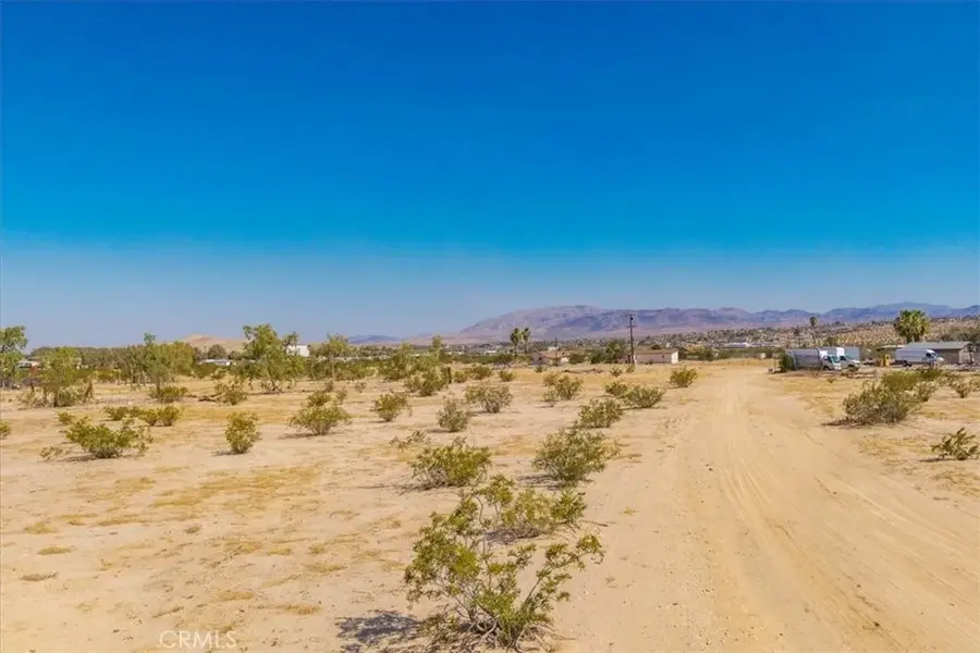 73300 Raymond, Twentynine Palms, CA 92277 - Image #3