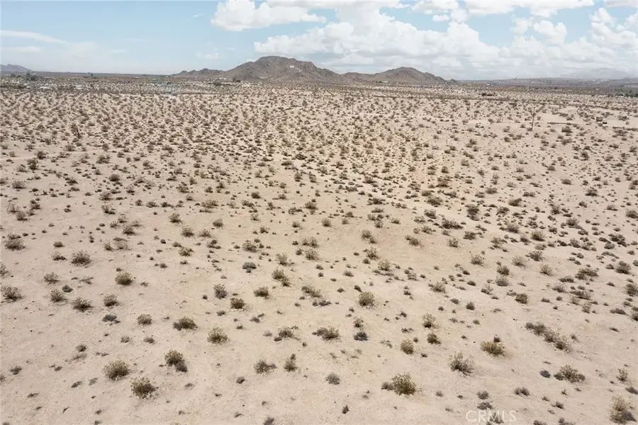 6789 La Brisa, Joshua Tree, CA 92252 - Image #2