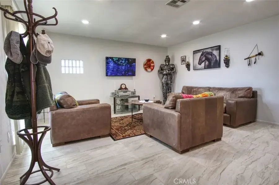 6367 Split Rock Avenue, Twentynine Palms, CA 92277 - #2
