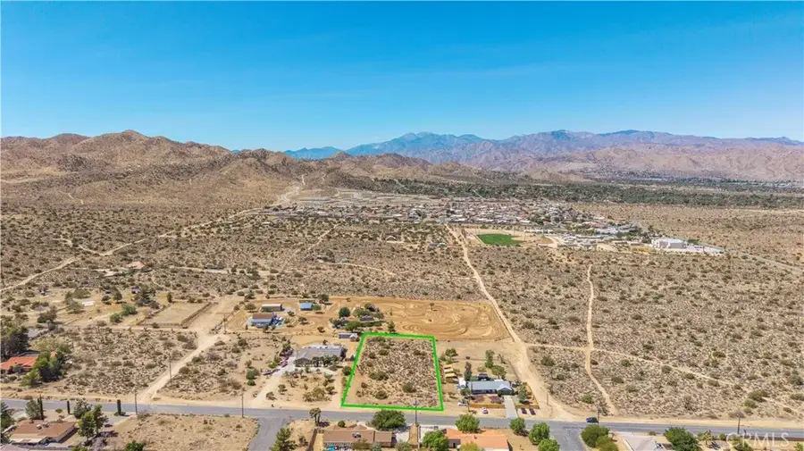 8776 Warren Vista, Yucca Valley, CA 92284 - Image #2