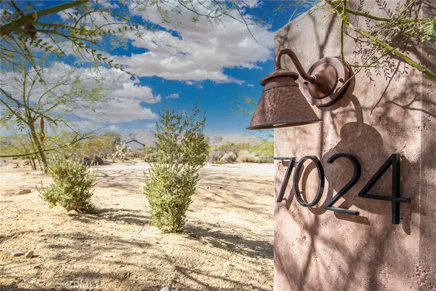 7024 Saddleback Road, Joshua Tree, CA 92252 - Image #2