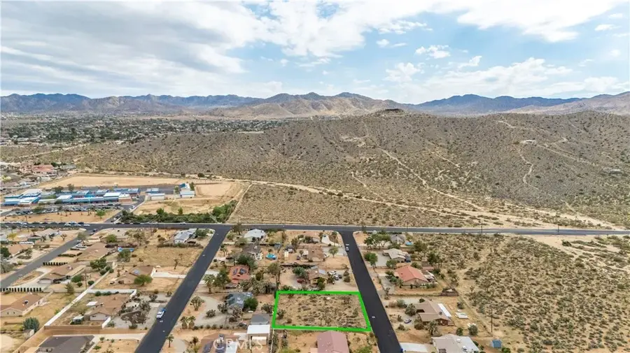 7625 Hilton, Yucca Valley, CA 92284 - Image #3