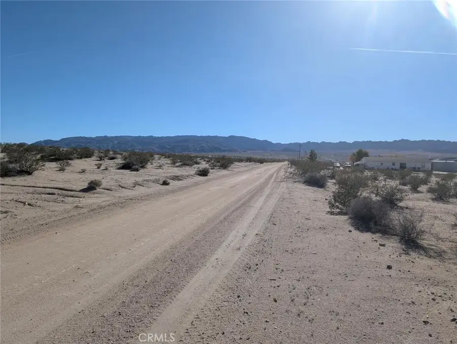 3878 Pearl Springs, Twentynine Palms, CA 92277 - Image #2