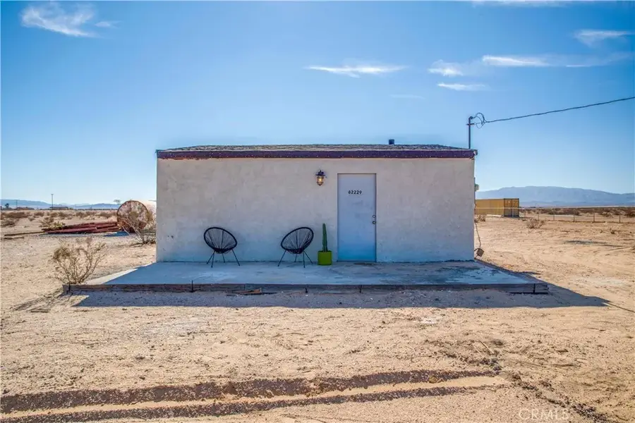 82229 Raven Roost, Twentynine Palms Yucca Valley, CA 92277 - Image #2