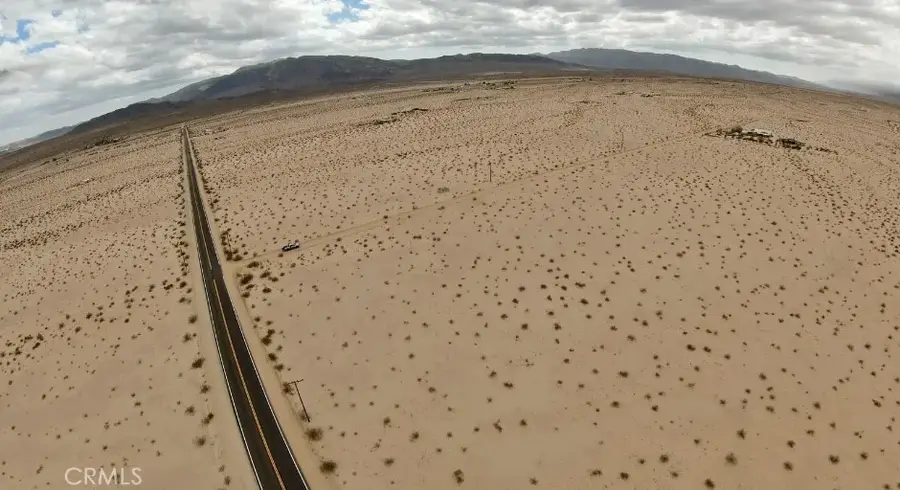 79256 Godwin, Twentynine Palms Yucca Valley, CA 92277 - Image #2