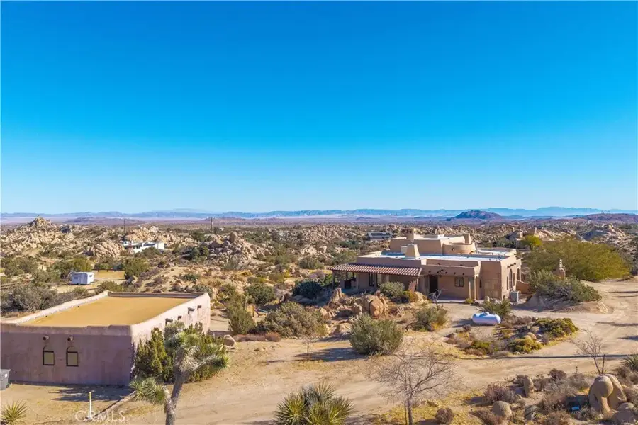 5597 Acoma Trail, Yucca Valley, CA 92284 - #2