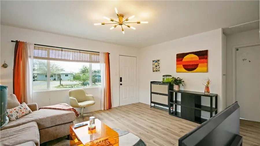 6972 Tamarisk Avenue, Yucca Valley, CA 92284 - Image #3