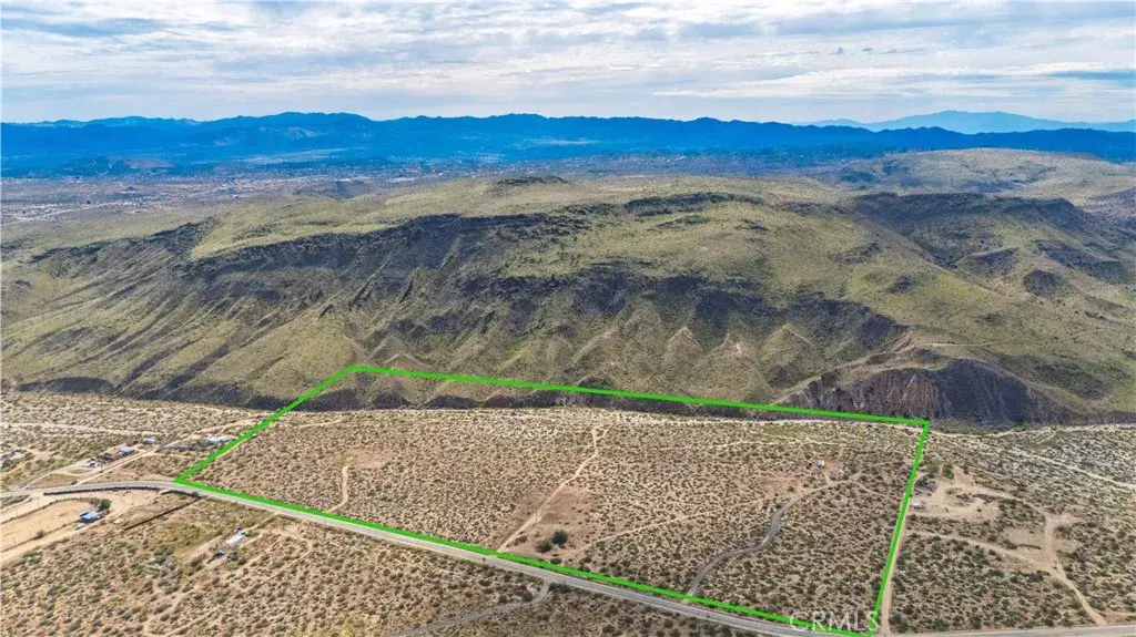 55455 Pipes Canyon, Pioneertown, CA 92268 - #1