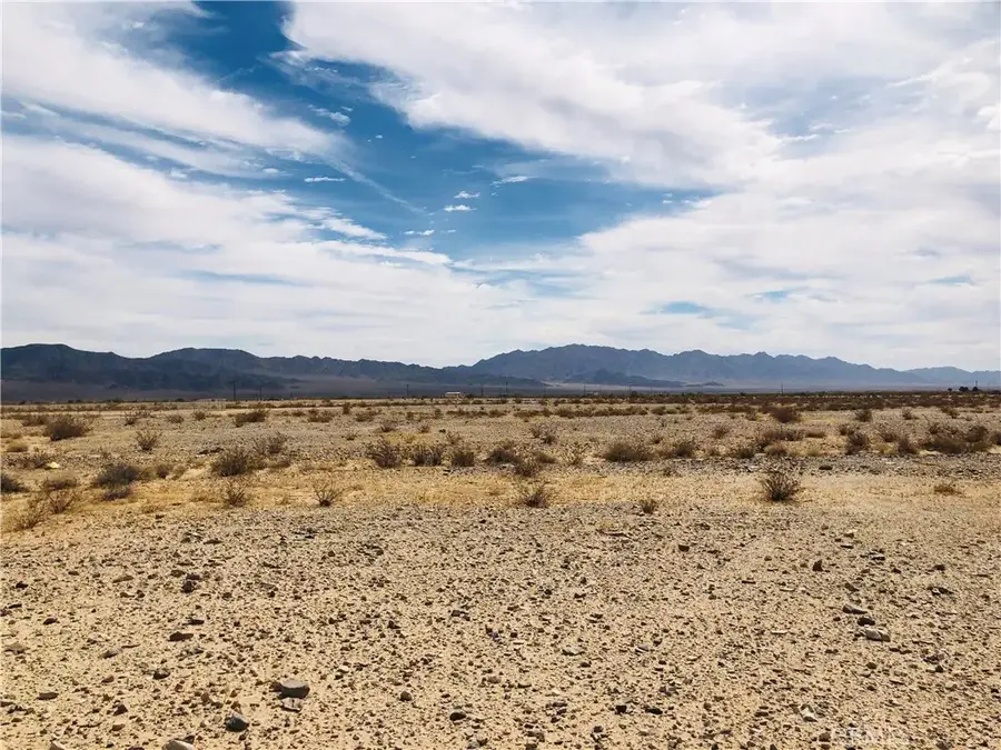 5 Raymond, Twentynine Palms, CA 92277 - #3