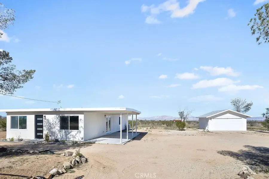 475 Fair Acres Lane, Landers, CA 92285 - #2