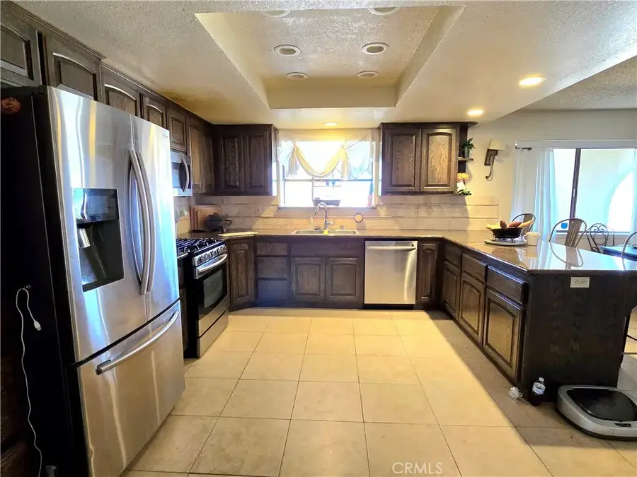 73863 Siesta Drive, Twentynine Palms, CA 92277 - #3