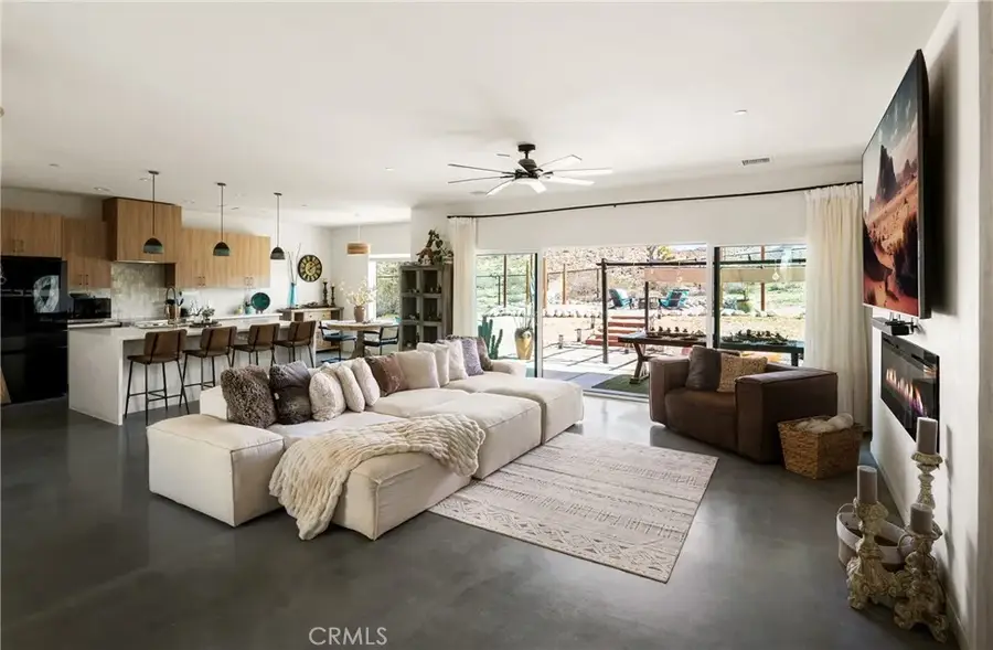 59621 Mesa Drive, Yucca Valley, CA 92284 - #3