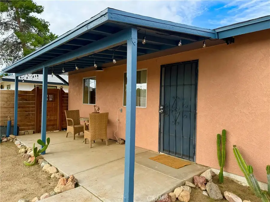 7138 Tamarisk Ave, Yucca Valley, CA 92284 - #3