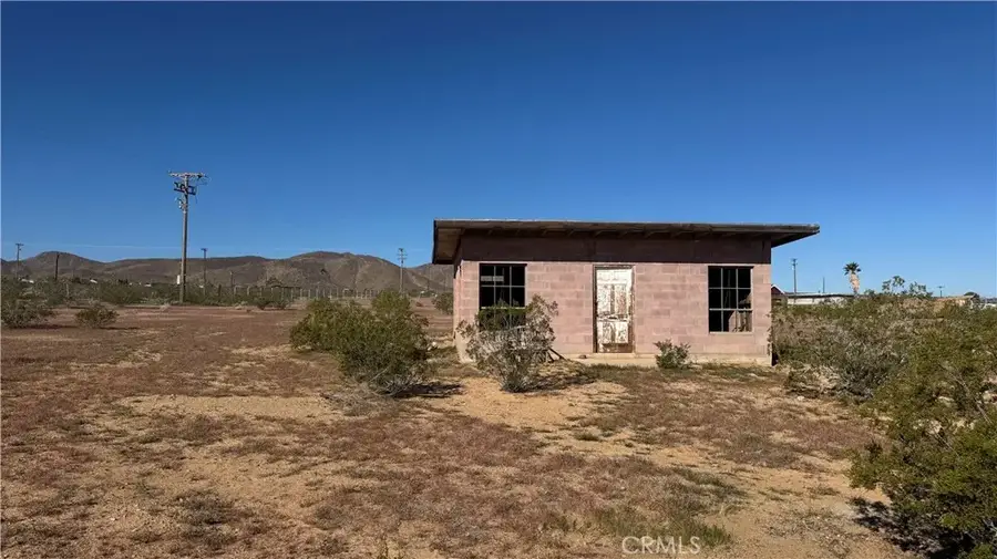 56172 Cone Boulevard, Landers, CA 92285 - #3