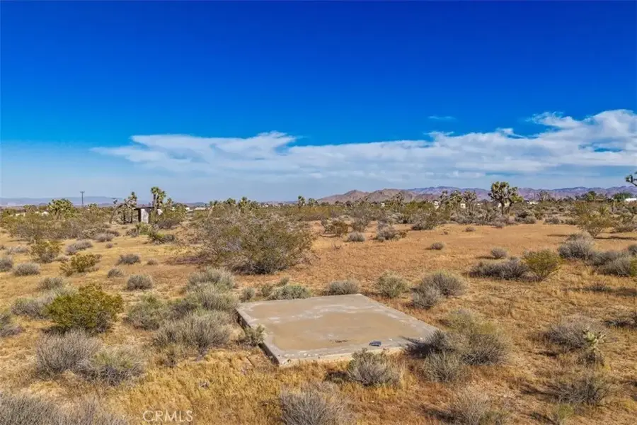 3161 Warren Vista, Yucca Valley, CA 92284 - #2