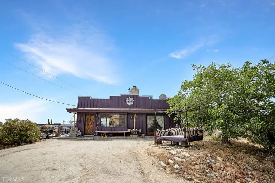 56564 Nelson Avenue, Yucca Valley, CA 92284 - #2