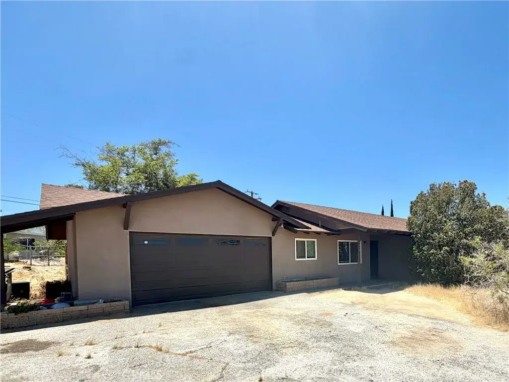 7316 Hanford Avenue, Yucca Valley, CA 92284 - #1