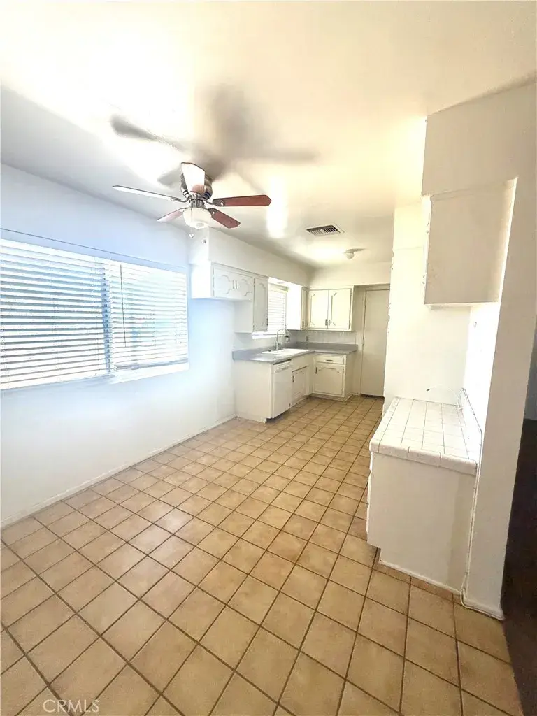 7316 Hanford Avenue, Yucca Valley, CA 92284 - #3