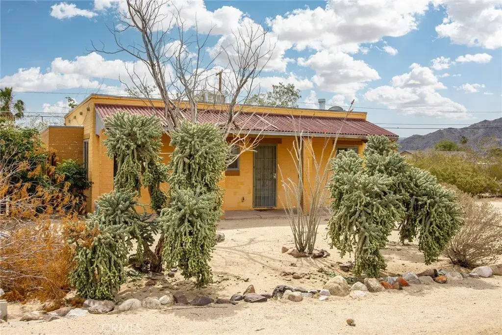 6155 Cahuilla, Twentynine Palms, CA 92277 - #1