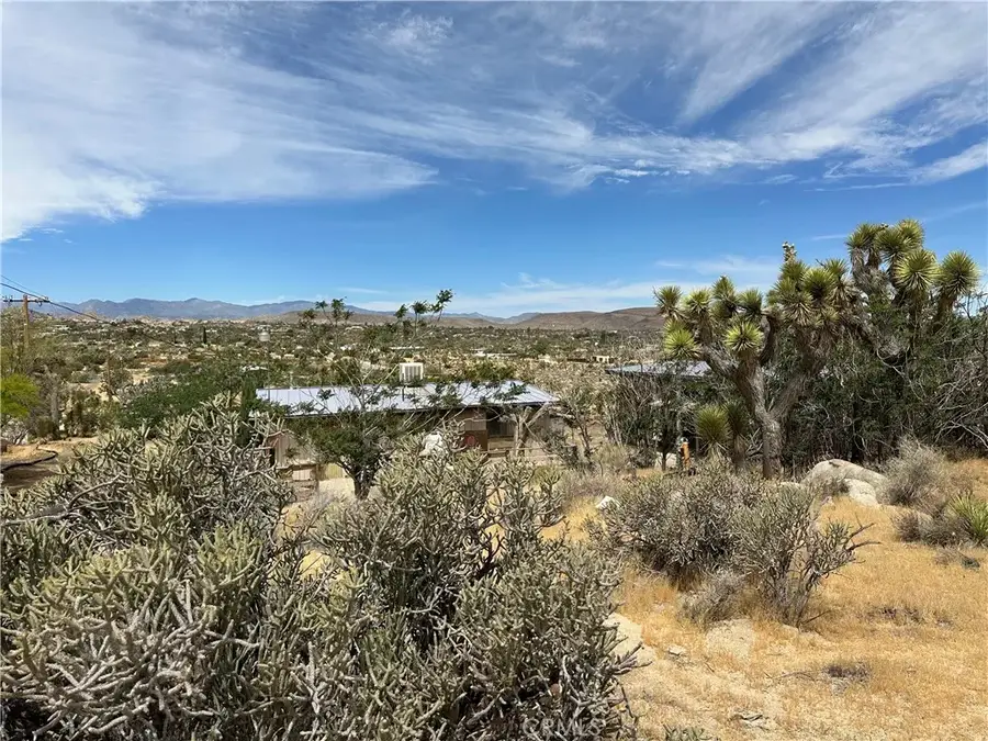 57672 Shepard Lane, Yucca Valley, CA 92284 - #2