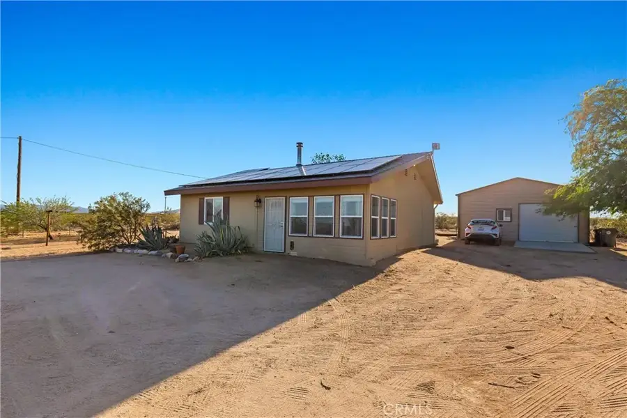 1040 Jackalope Avenue, Joshua Tree, CA 92252 - #3