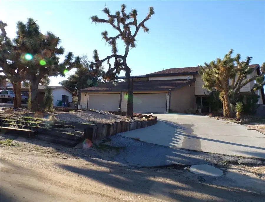 56563 Golden Bee, Yucca Valley, CA 92284 - #3