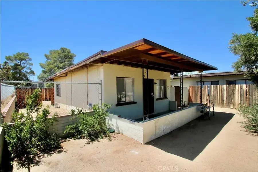 7634 Fox A & B, Yucca Valley, CA 92284 - #2