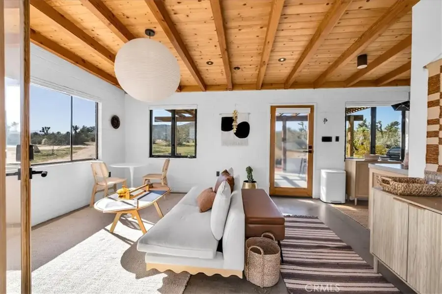 5437 Paradise View Road, Yucca Valley, CA 92284 - #3