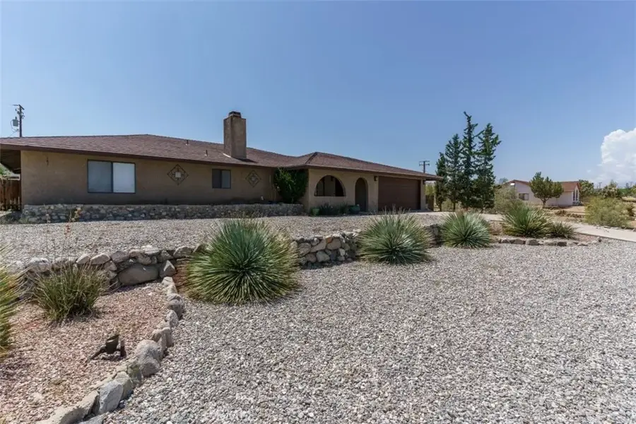 58125 Bonanza Drive, Yucca Valley, CA 92284 - #2