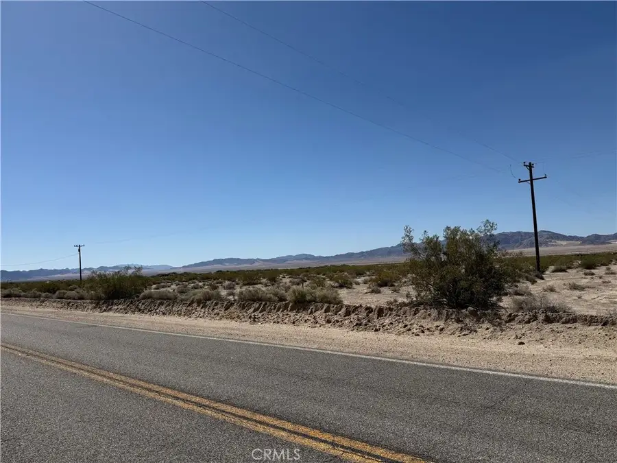 87630 Amboy Road, Twentynine Palms Yucca Valley, CA 92277 - #2