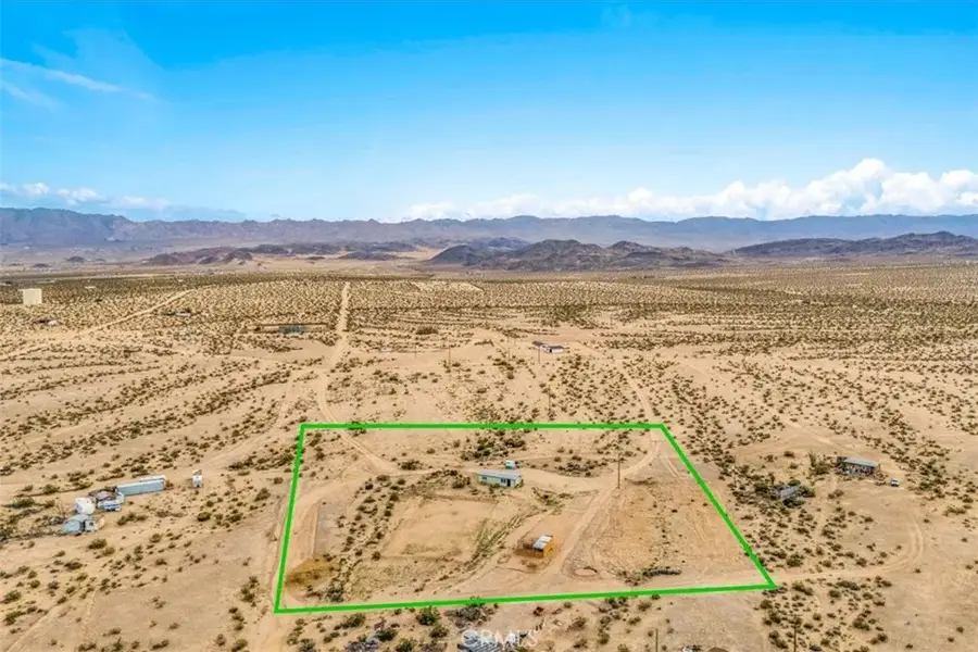 67550 Del Oro Road, Twentynine Palms Yucca Valley, CA 92277 - #2