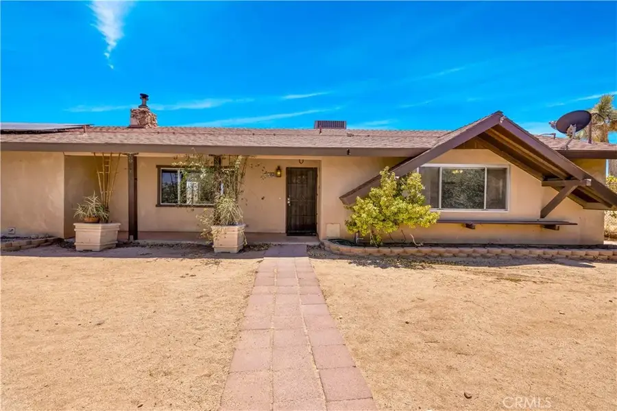 57050 Mesa Drive, Yucca Valley, CA 92284 - #3