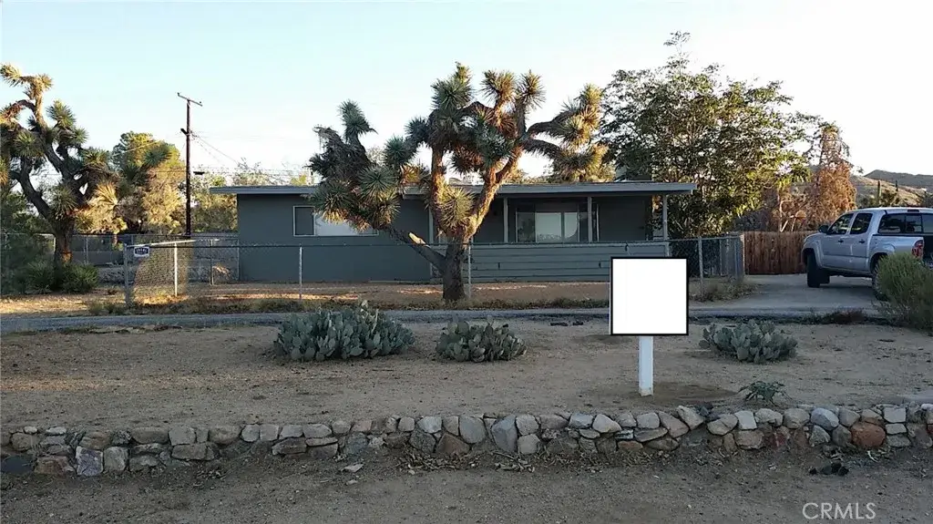 56633 Bonanza, Yucca Valley, CA 92284 - #1