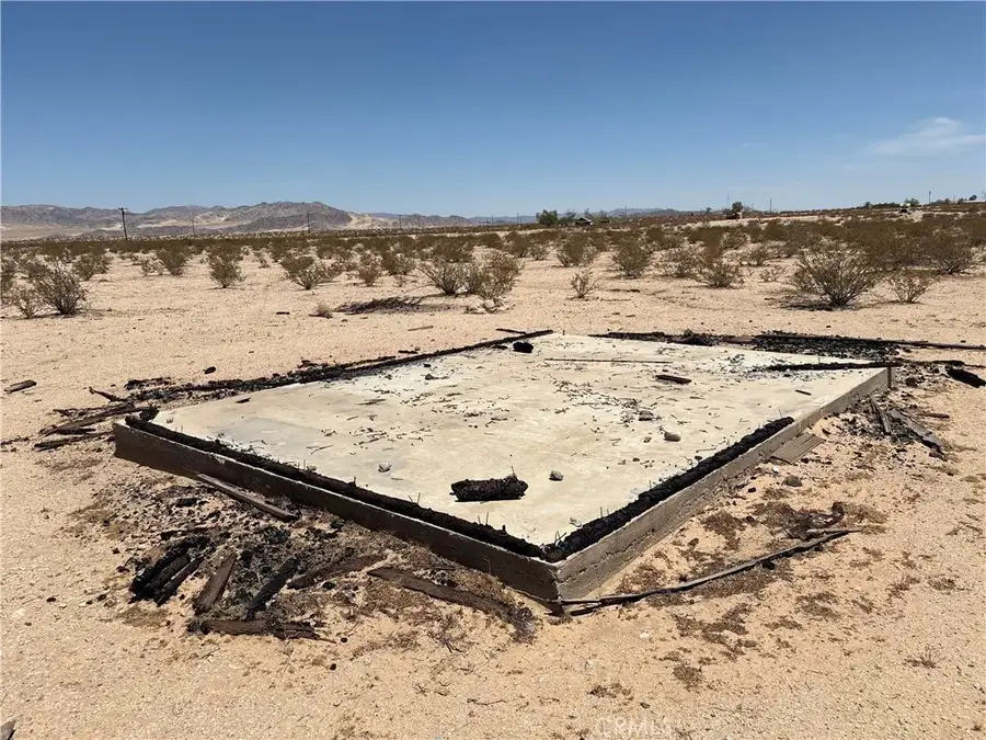 101 Bluegrass, Twentynine Palms Yucca Valley, CA 92277 - #3