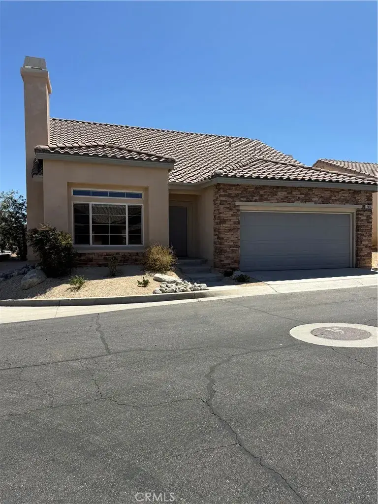 7426 Via Real, Yucca Valley, CA 92284 - #1