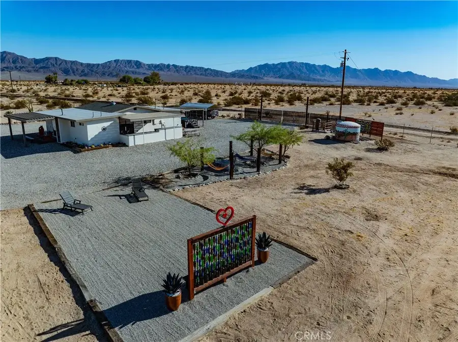 5130 Thompson Road, Twentynine Palms Yucca Valley, CA 92277 - #3