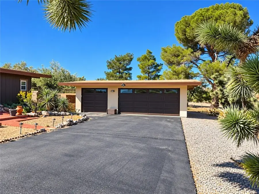 56481 Anaconda, Yucca Valley, CA 92284 - #2