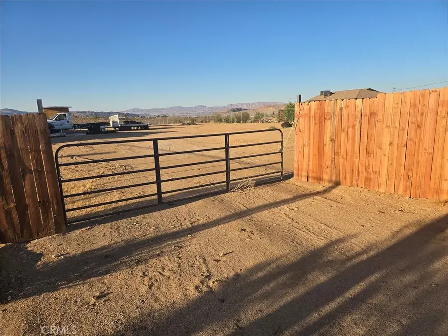 55560 Massachusets, Landers, CA 92285 - #3